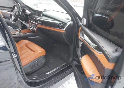 2016 BMW X5 M z USA, uszkodzony, nr VIN 5YMKT6C57G0R78345